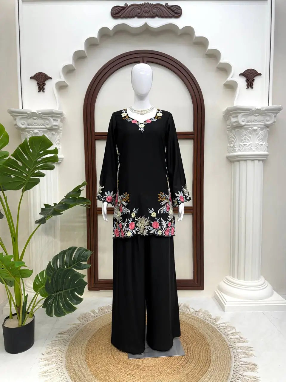 Sapphire Lotus American Silk Farshi Set