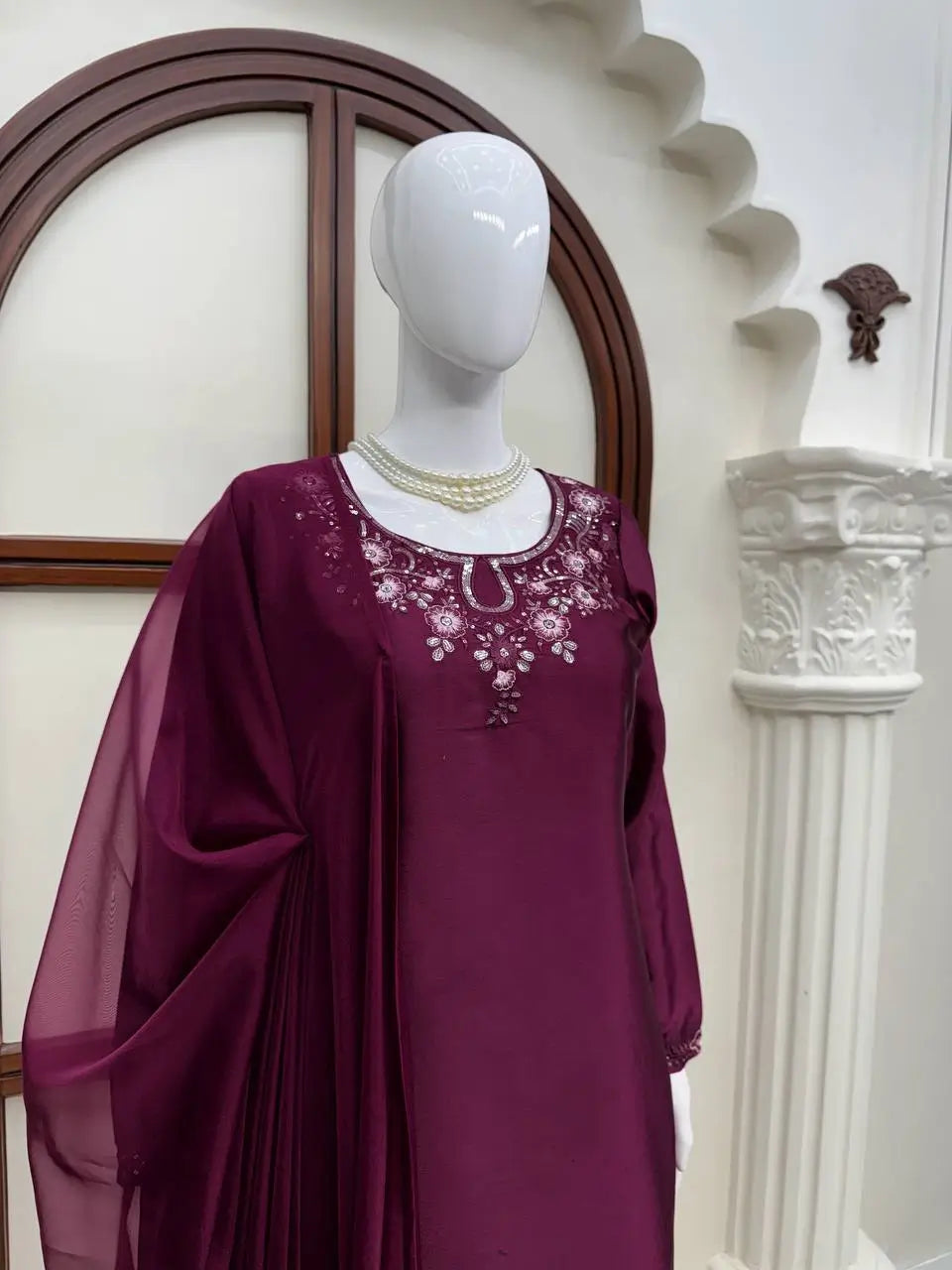Sapphire Lotus American Silk Farshi Set