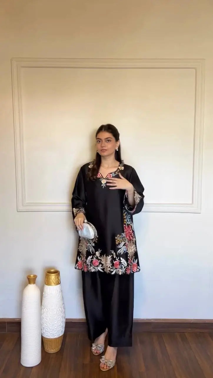 Sapphire Lotus American Silk Farshi Set
