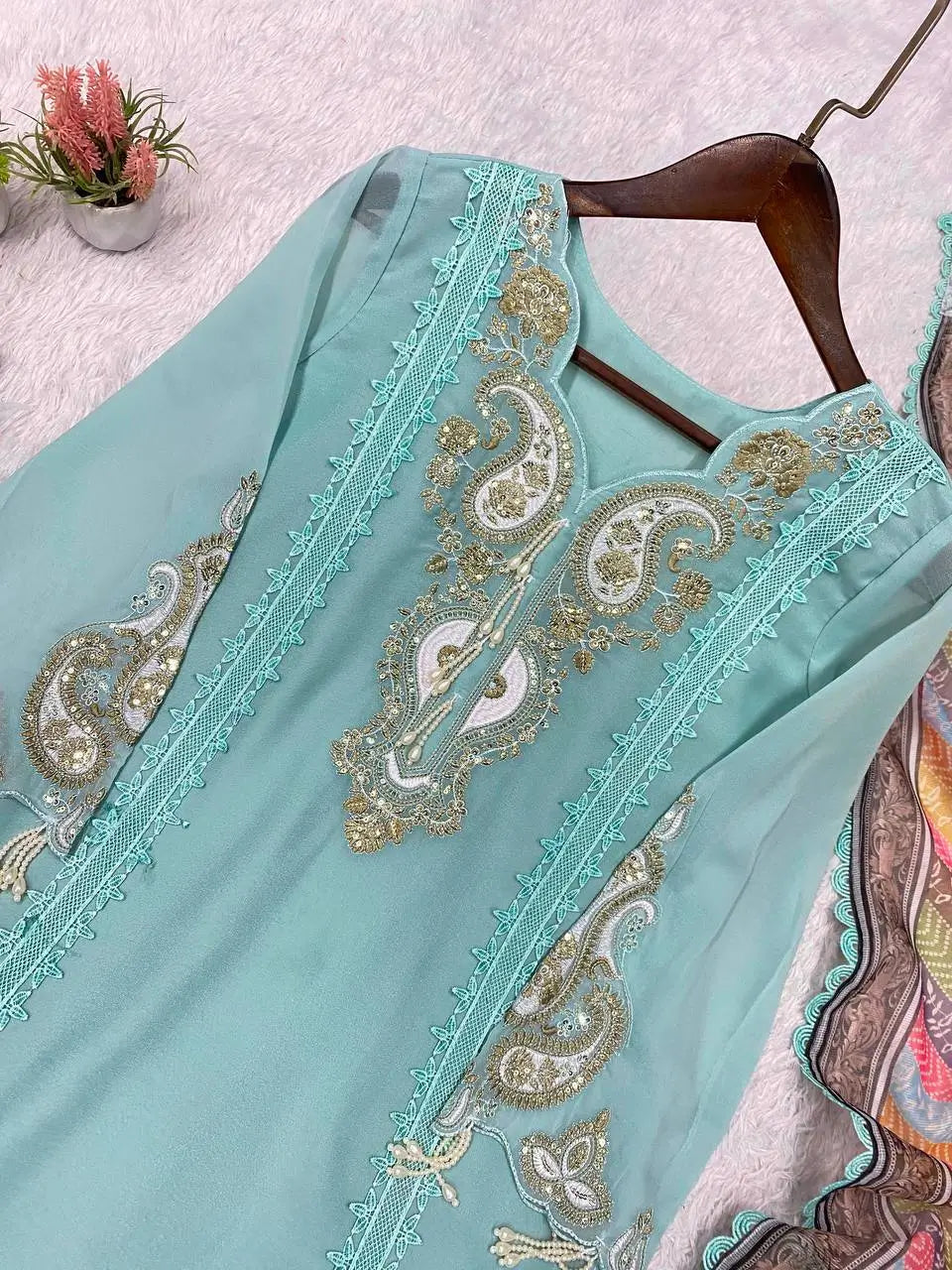 Sequin Paisley Scalloped Kurti Set