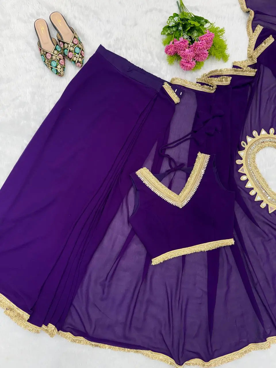 Shop Ready to Wear Georgette Saree with Lace Border and Mirror Pallu for Party Festive Wear