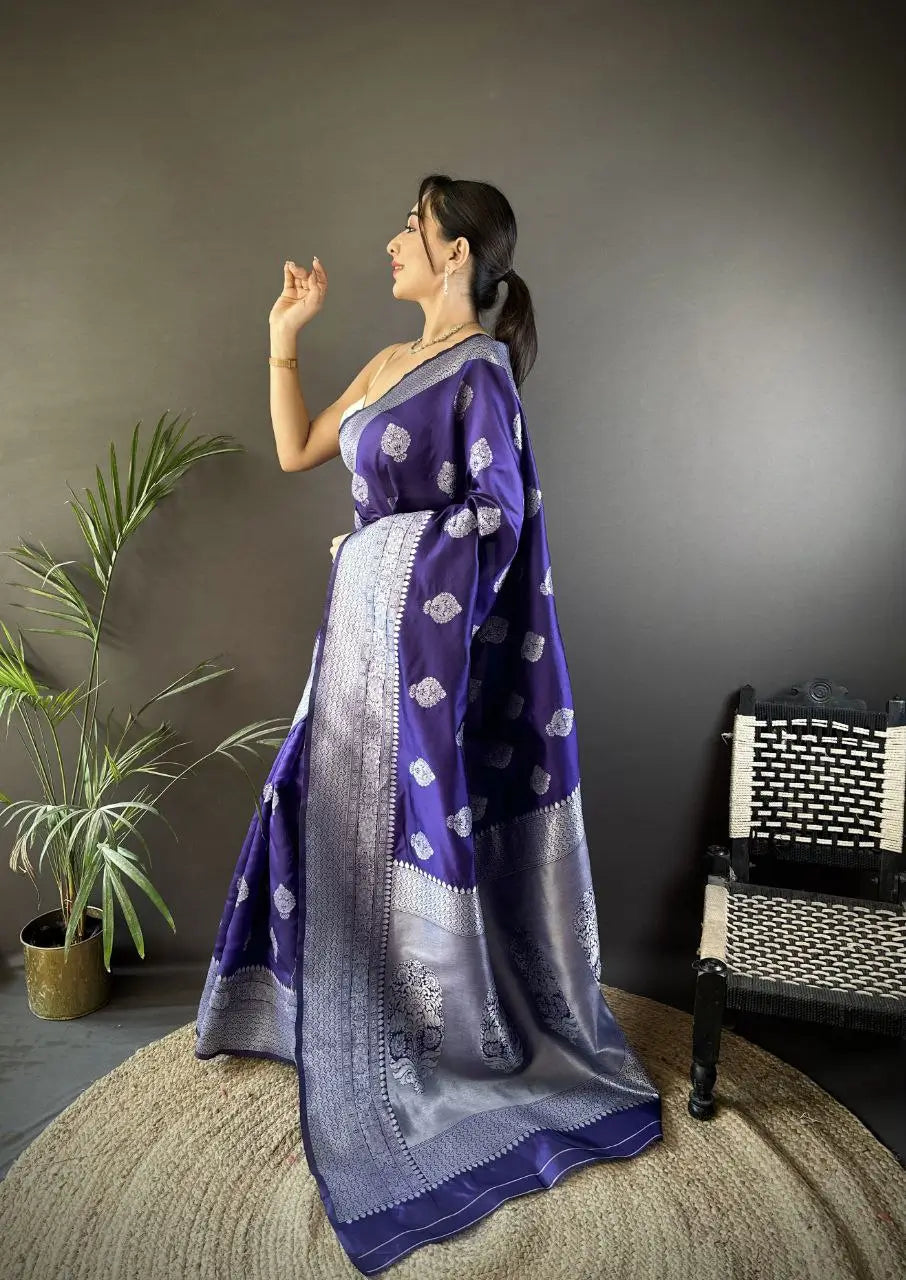 Soft Silk Saree with Rich Zari Border and Woven Pallu