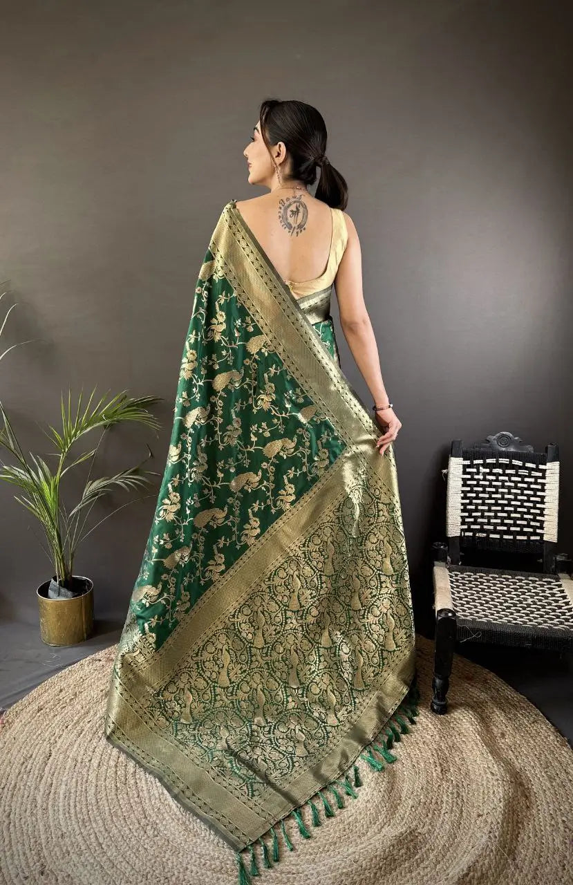 Soft Silk Saree with Rich Zari Border and Woven Pallu