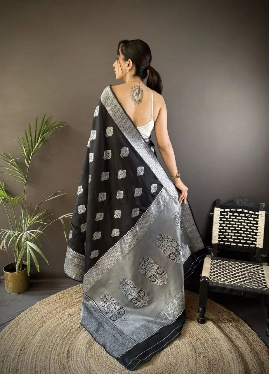 Soft Silk Saree with Rich Zari Border and Woven Pallu