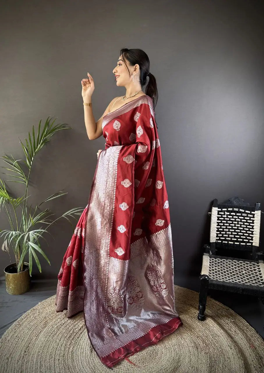 Soft Silk Saree with Rich Zari Border and Woven Pallu