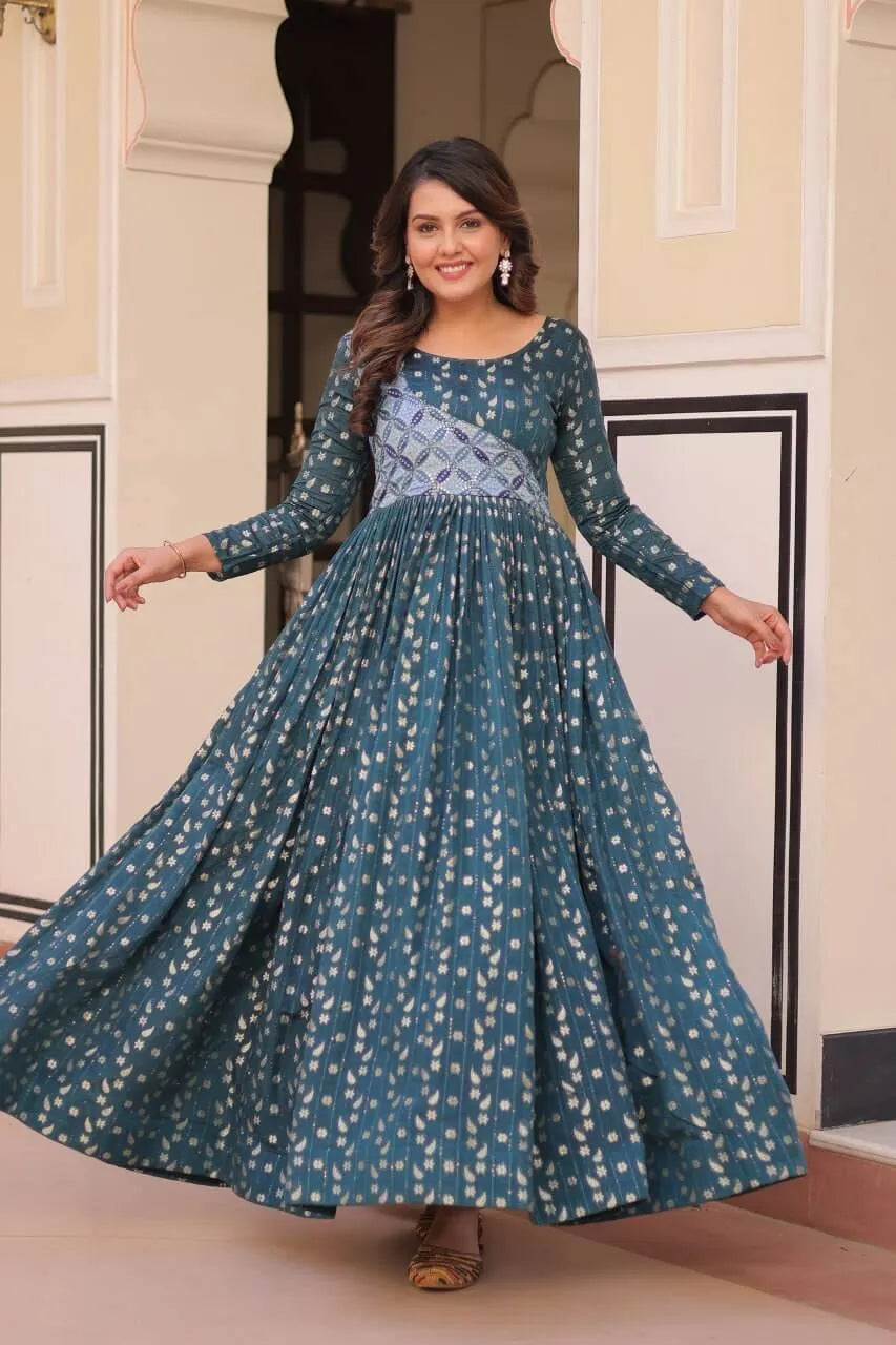 Staple Jacquard Weaving Work Gown | Position Print Choli | Rama & Wine | 3 Mtr Flair
