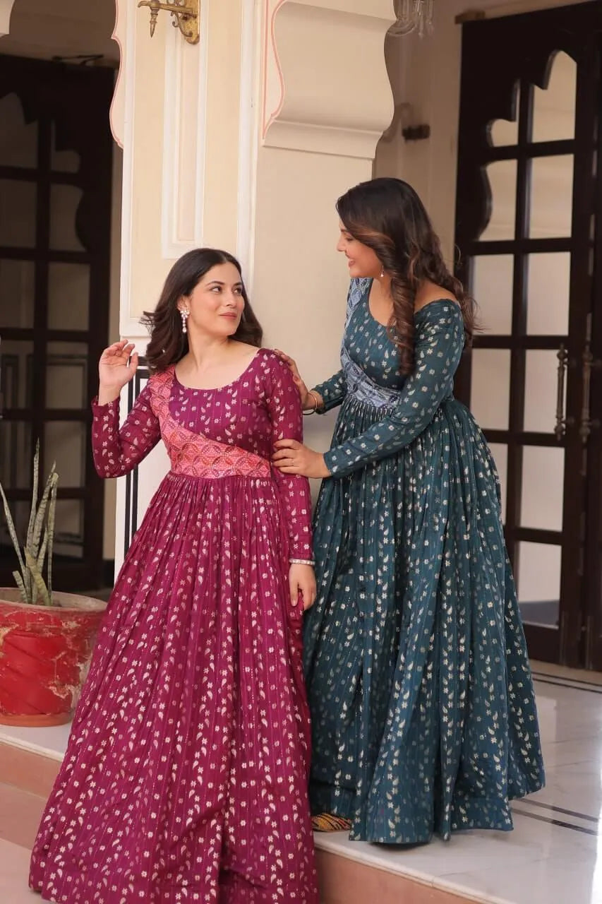 Staple Jacquard Weaving Work Gown | Position Print Choli | Rama & Wine | 3 Mtr Flair