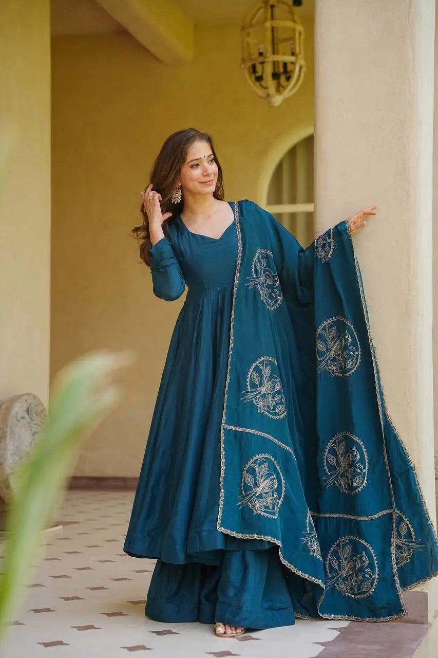 Teal Keyhole Back Anarkali