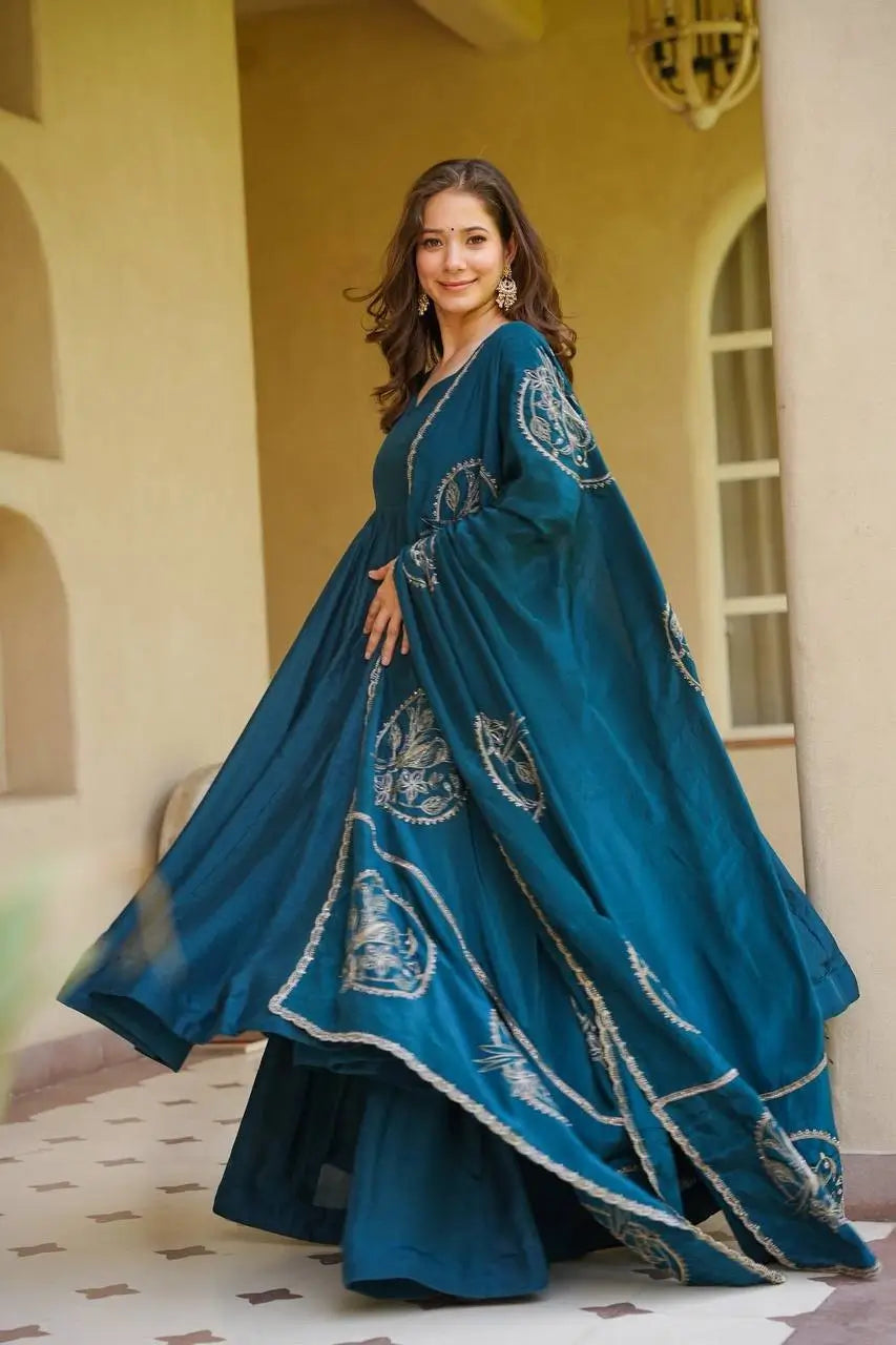 Teal Keyhole Back Anarkali