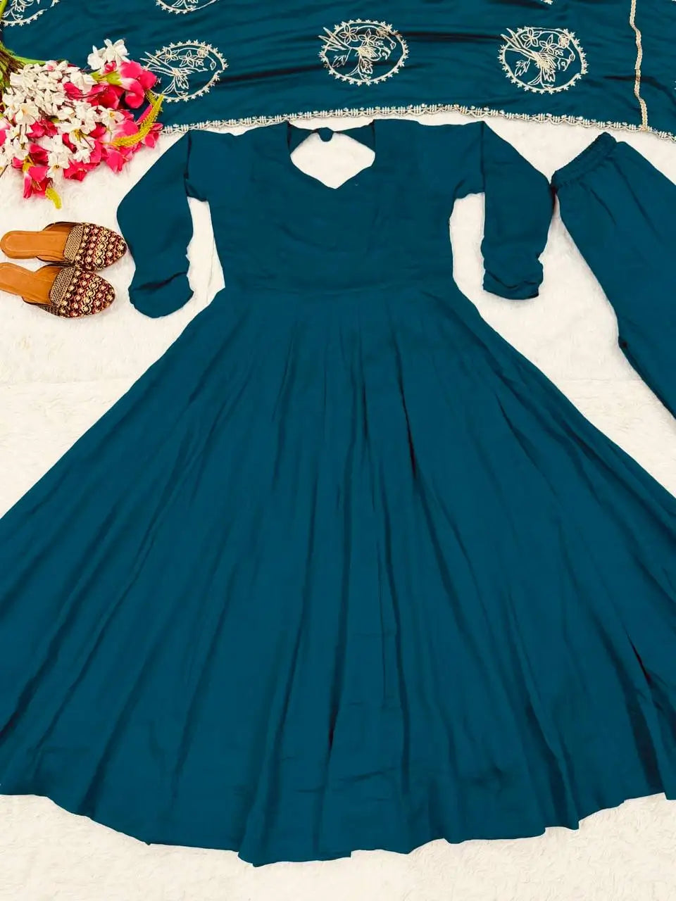 Teal Keyhole Back Anarkali