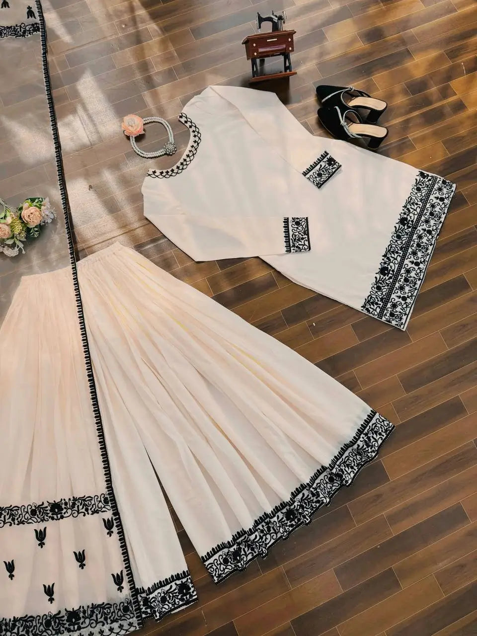 Thread Work Natural Crepe Kurta Pant Set with Dupatta