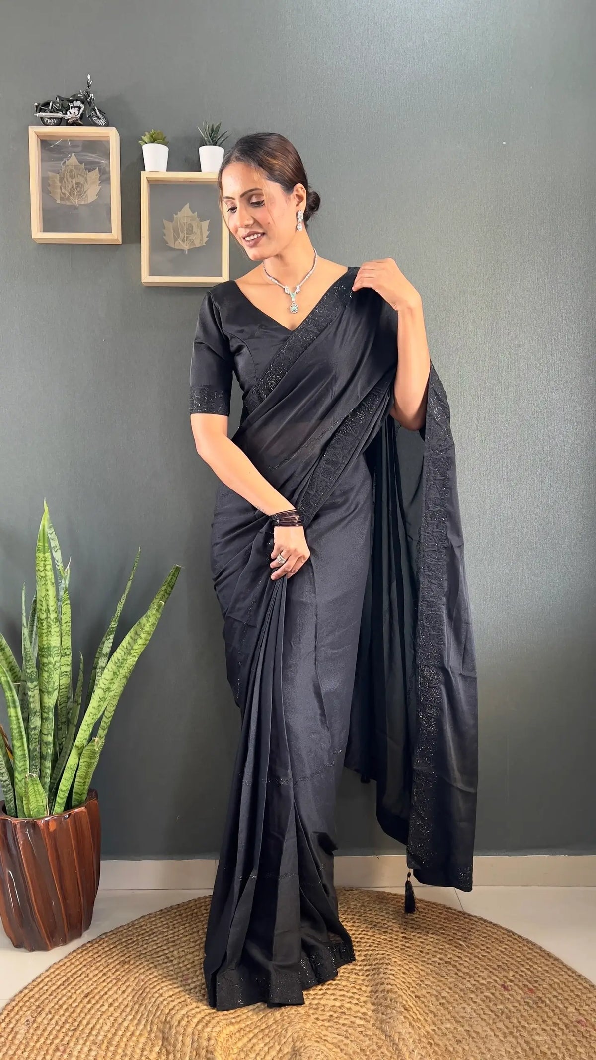 Tone-on-Tone Georgette Saree