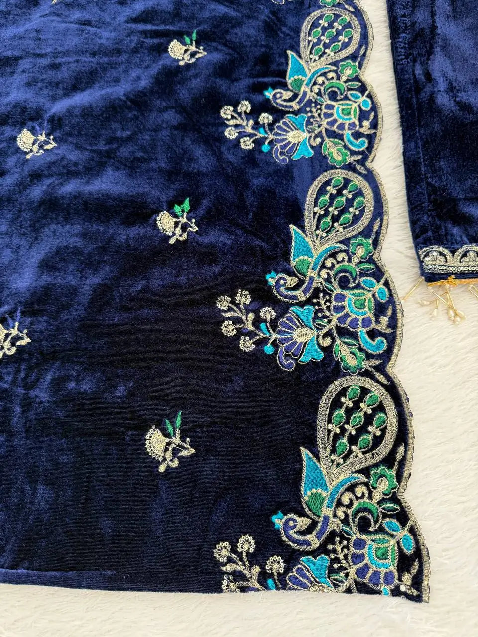 Velvet Embroidered Suit Set with Velvet Dupatta