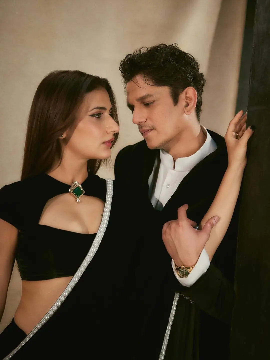 Velvet Pearl Border Saree