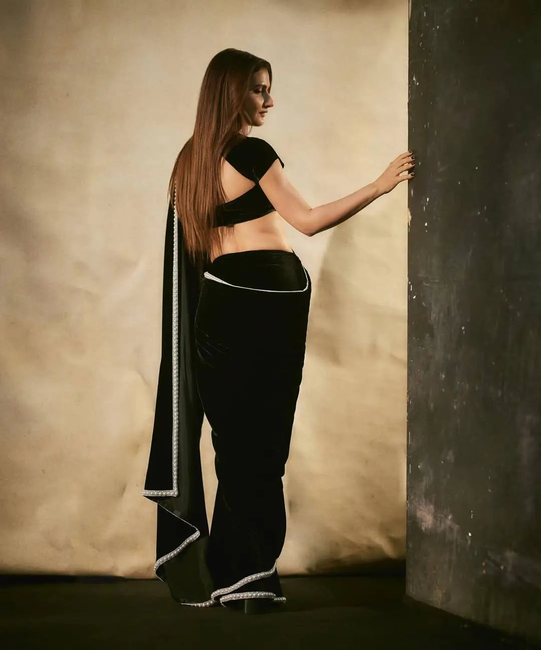 Velvet Pearl Border Saree