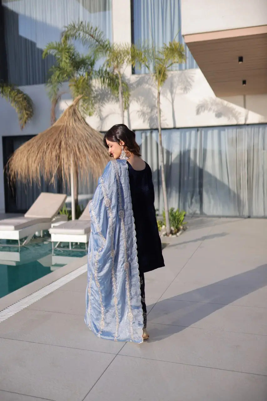 Velvet Zari Embroidered Kurta Pant Set With Dupatta
