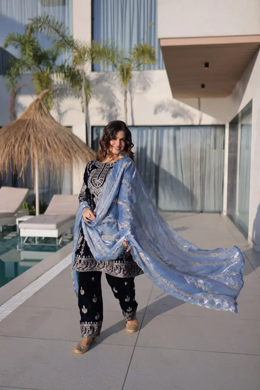 Velvet Zari Embroidered Kurta Pant Set With Dupatta