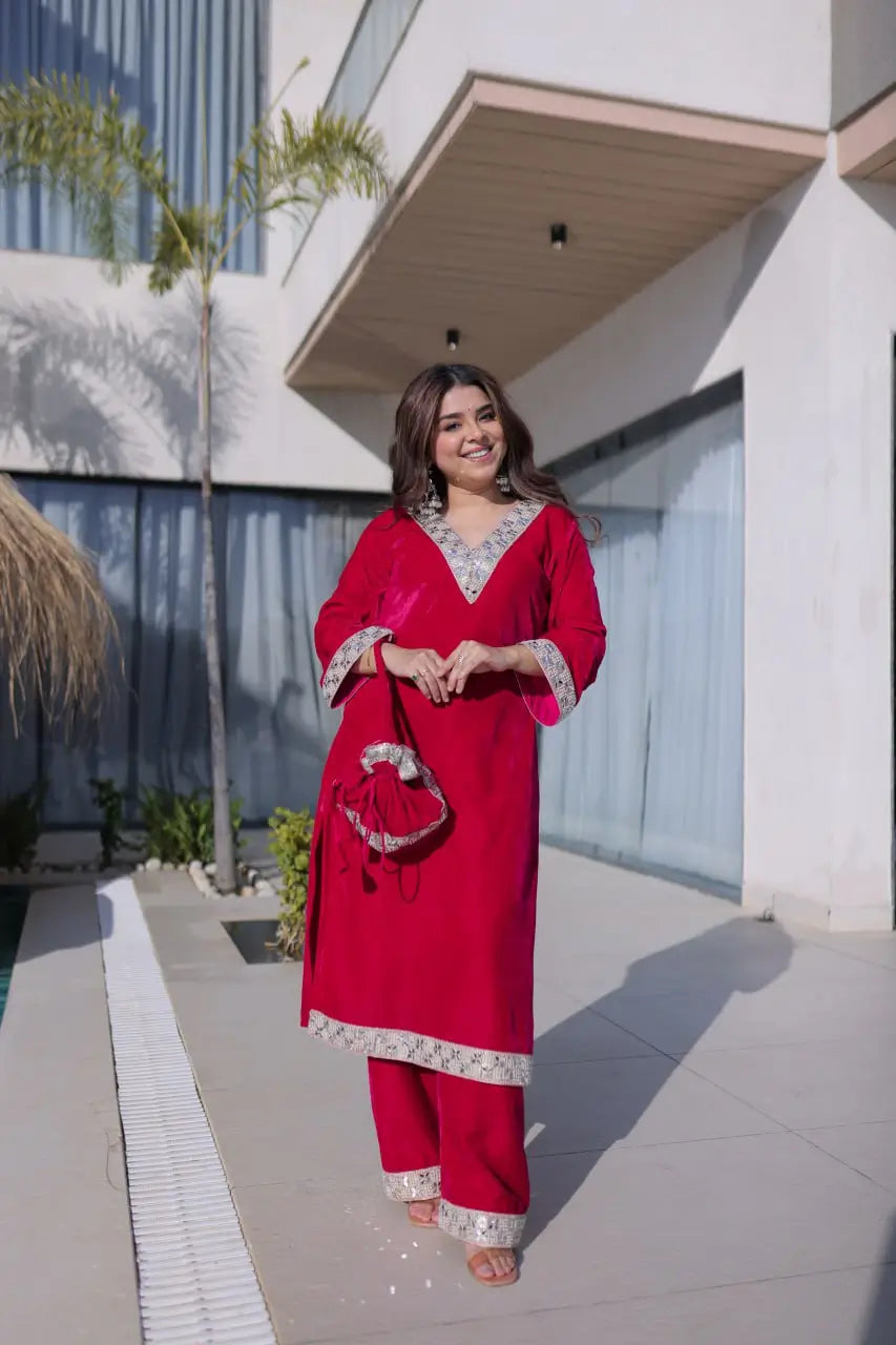 Velvet Zari Mirror Work Kurta Pant Set With Batwa