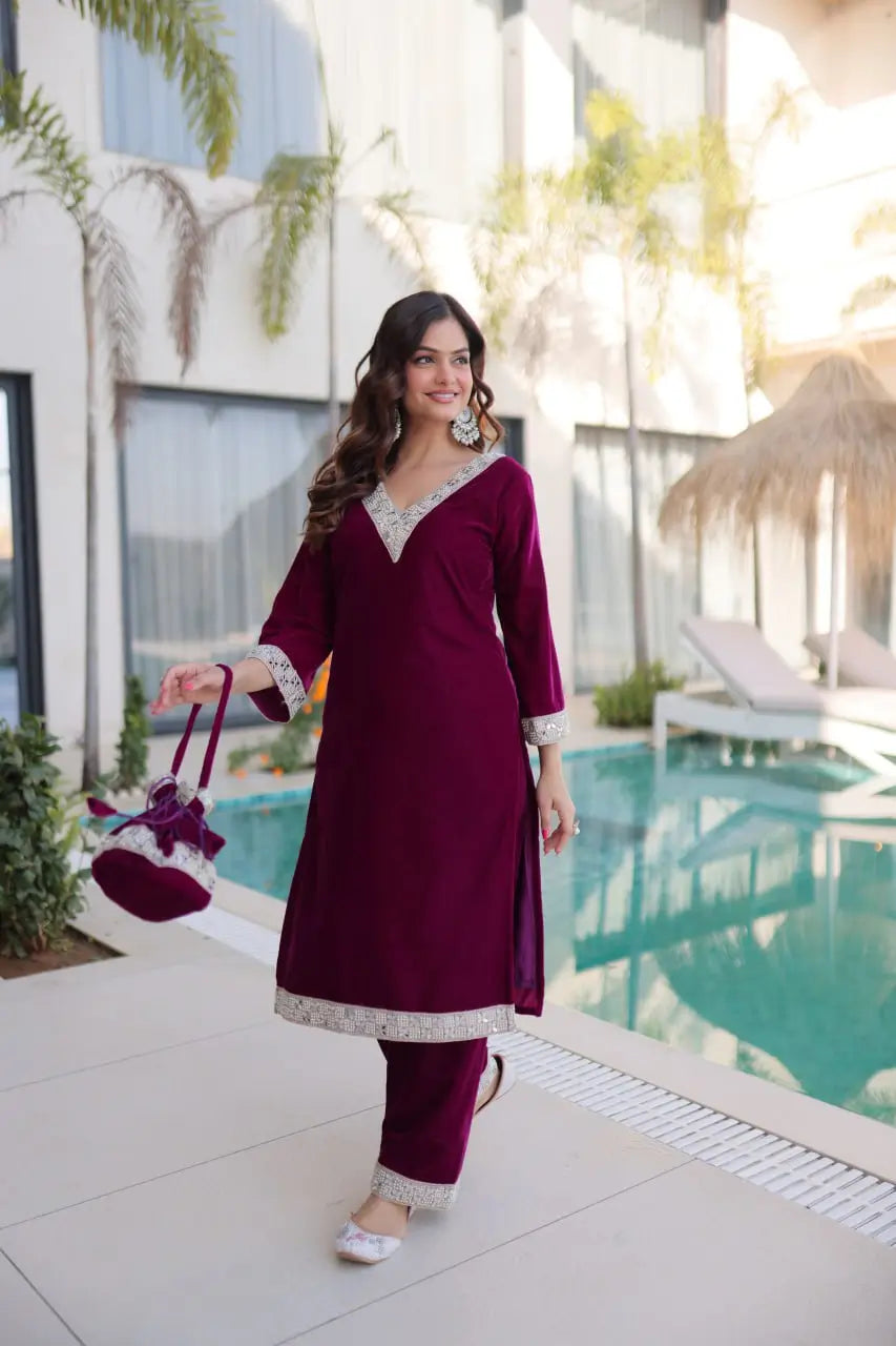 Velvet Zari Mirror Work Kurta Pant Set With Batwa