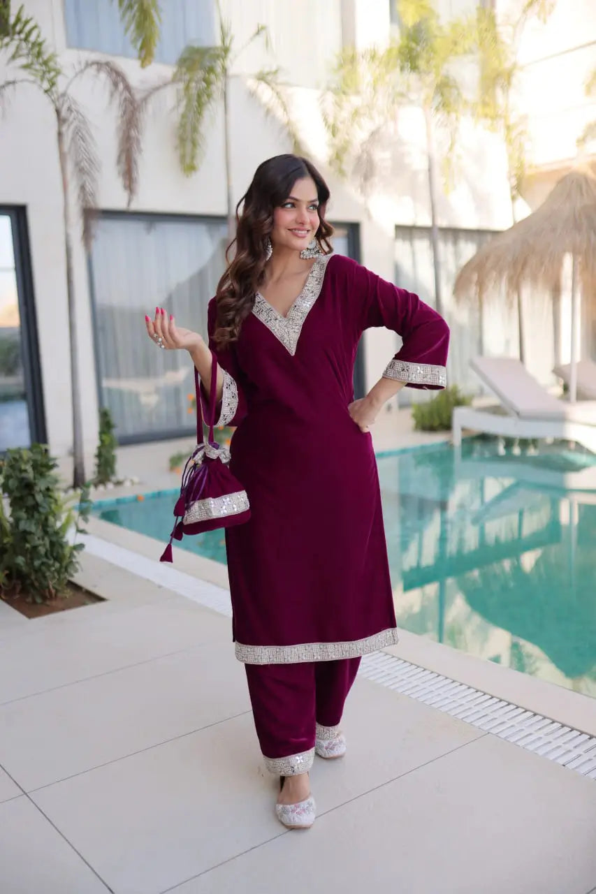 Velvet Zari Mirror Work Kurta Pant Set With Batwa