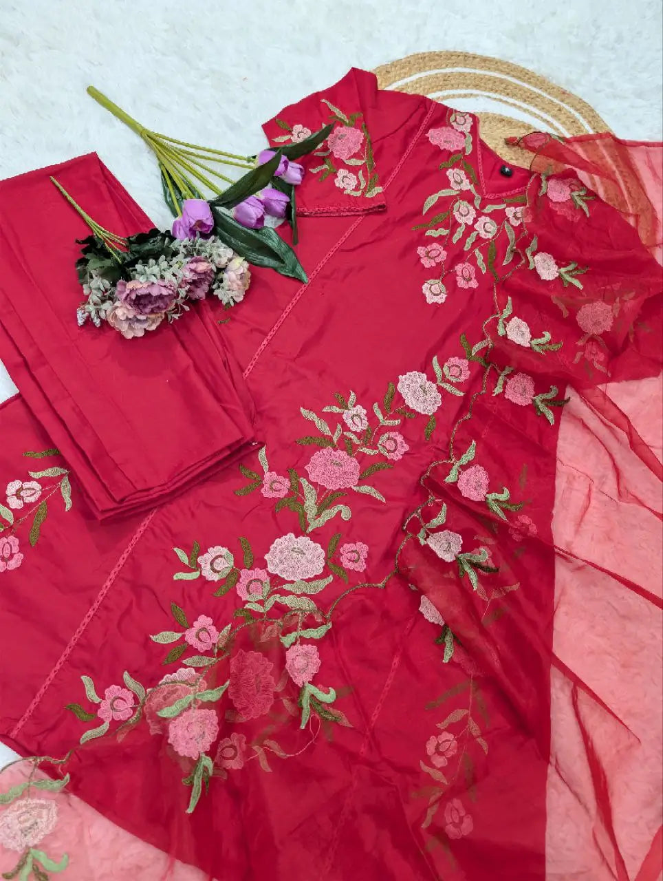 Viscose Chanderi Embroidered Kurti Set