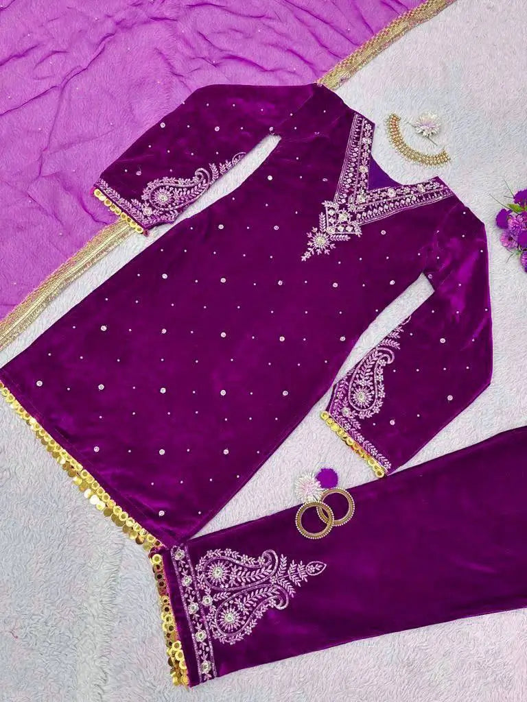 Viscose Velvet Embroidered Suit Set