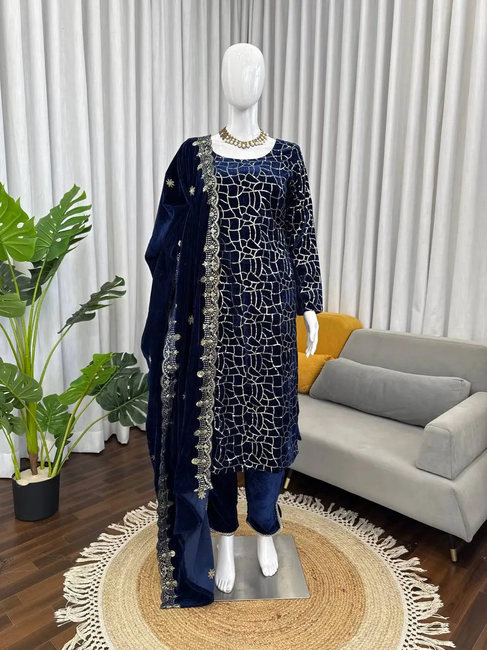 Viscose Velvet Embroidered Suit Set