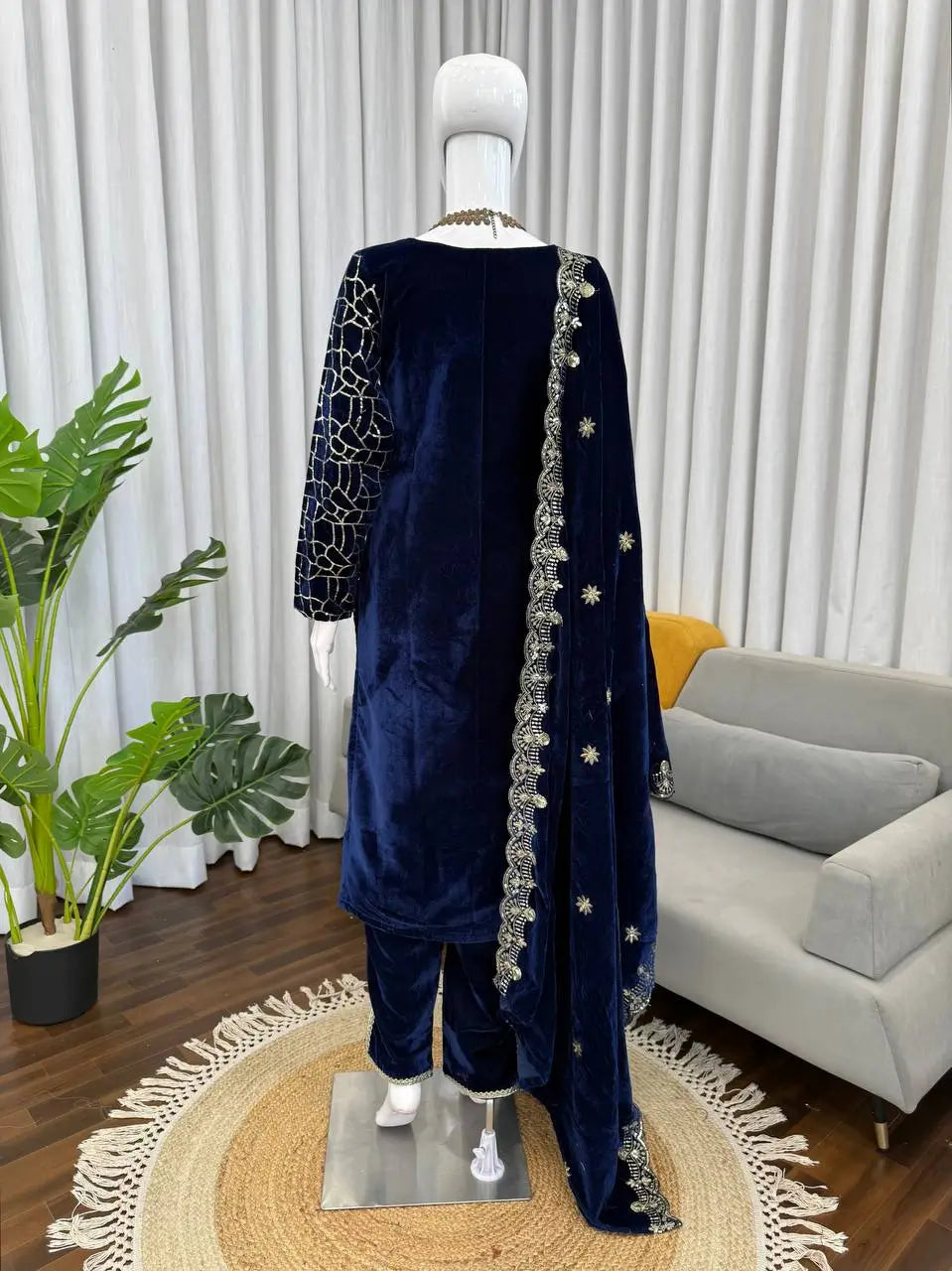 Viscose Velvet Embroidered Suit Set