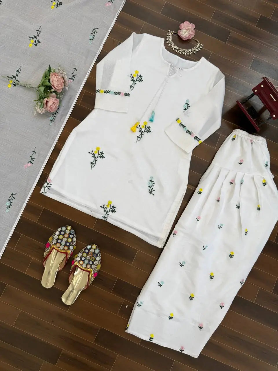 White Chanderi Thread Work Suit Set