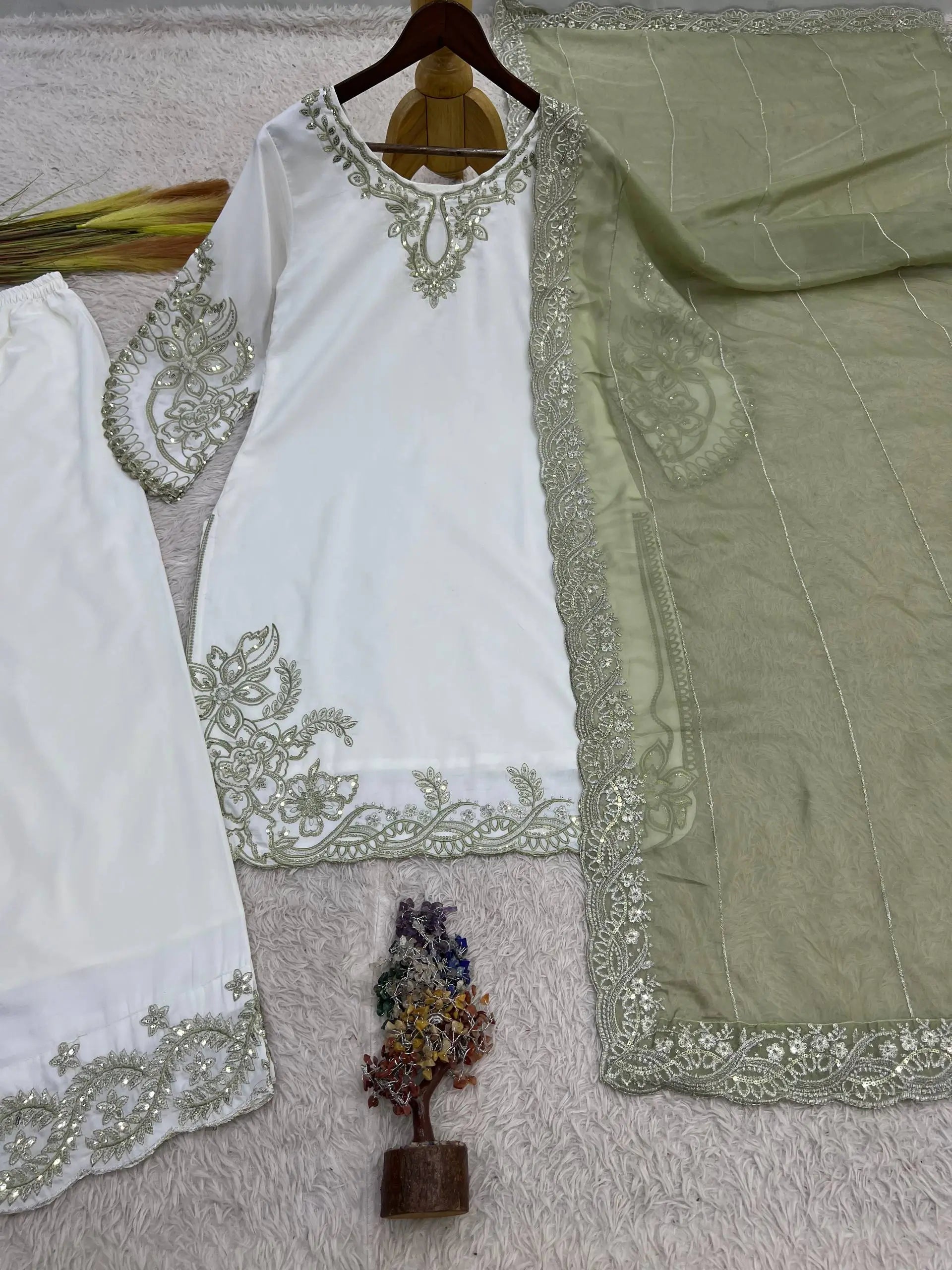 White Cutwork Embroidered Kurti