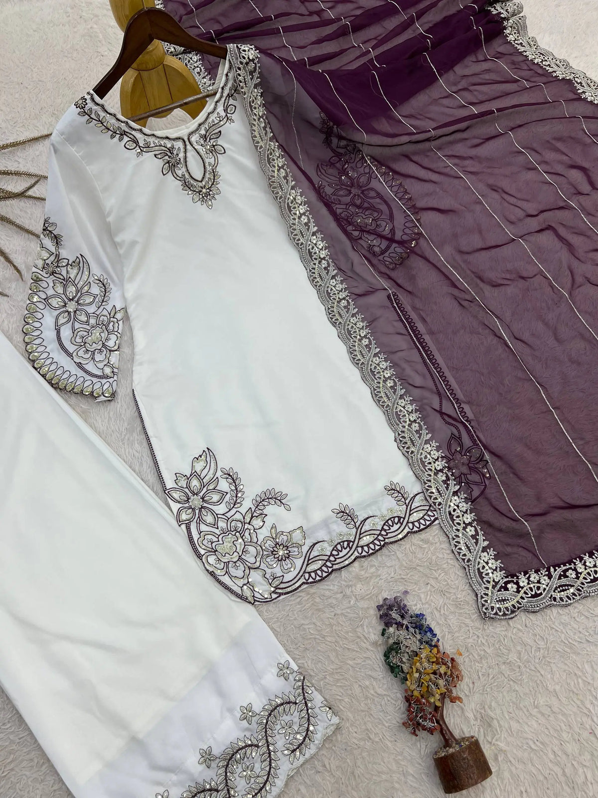 White Cutwork Embroidered Kurti
