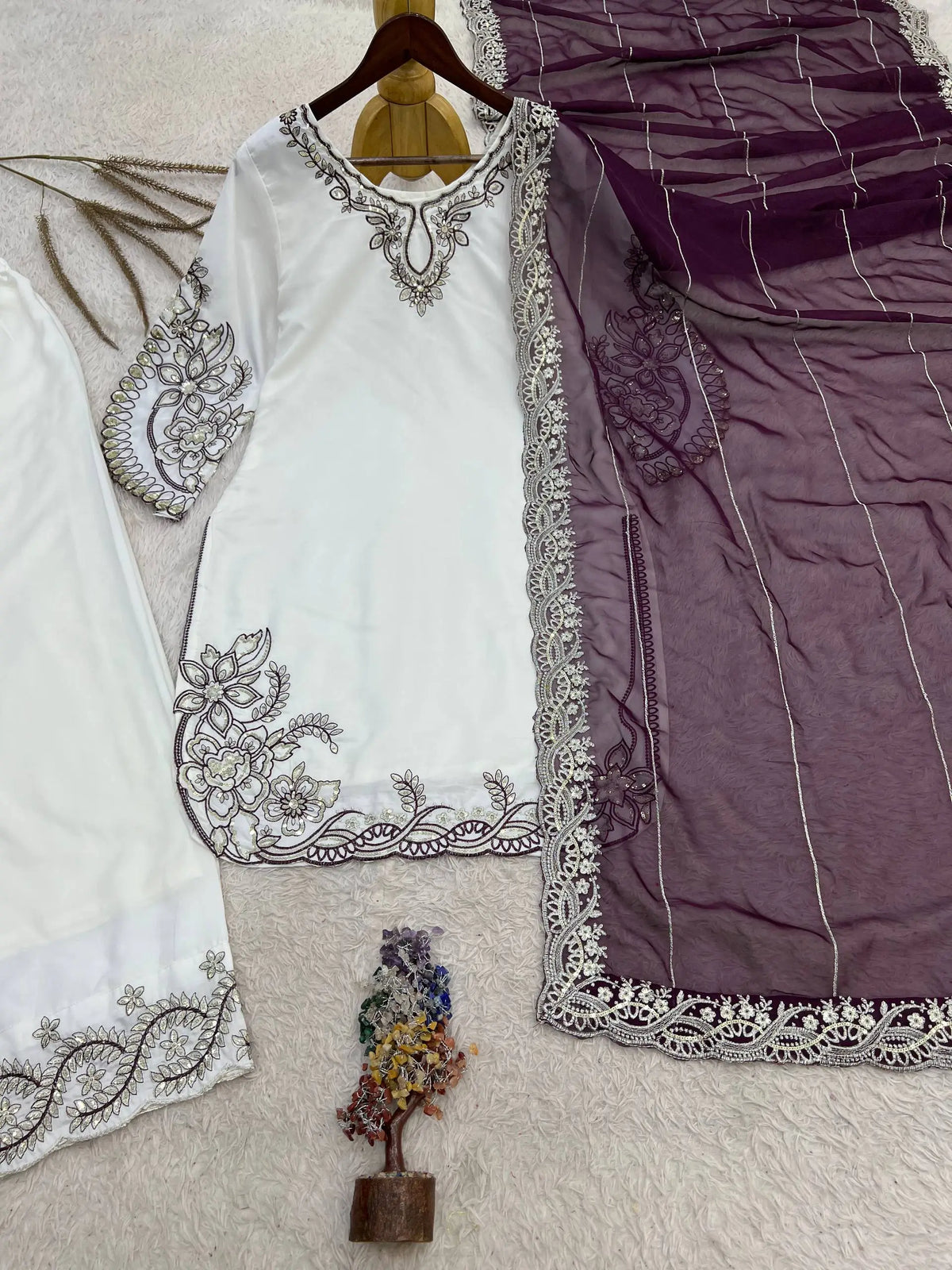White Cutwork Embroidered Kurti