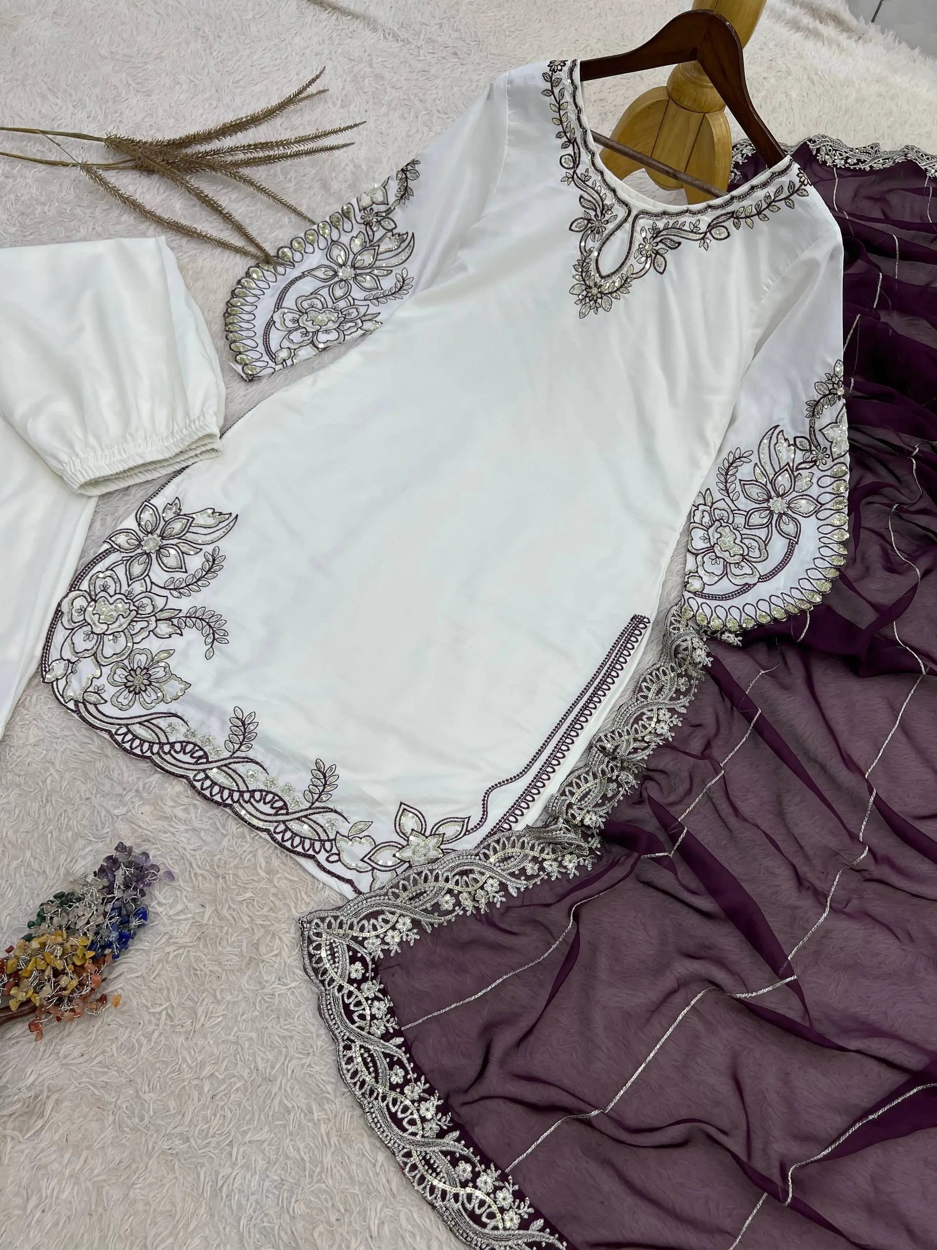 White Cutwork Embroidered Kurti