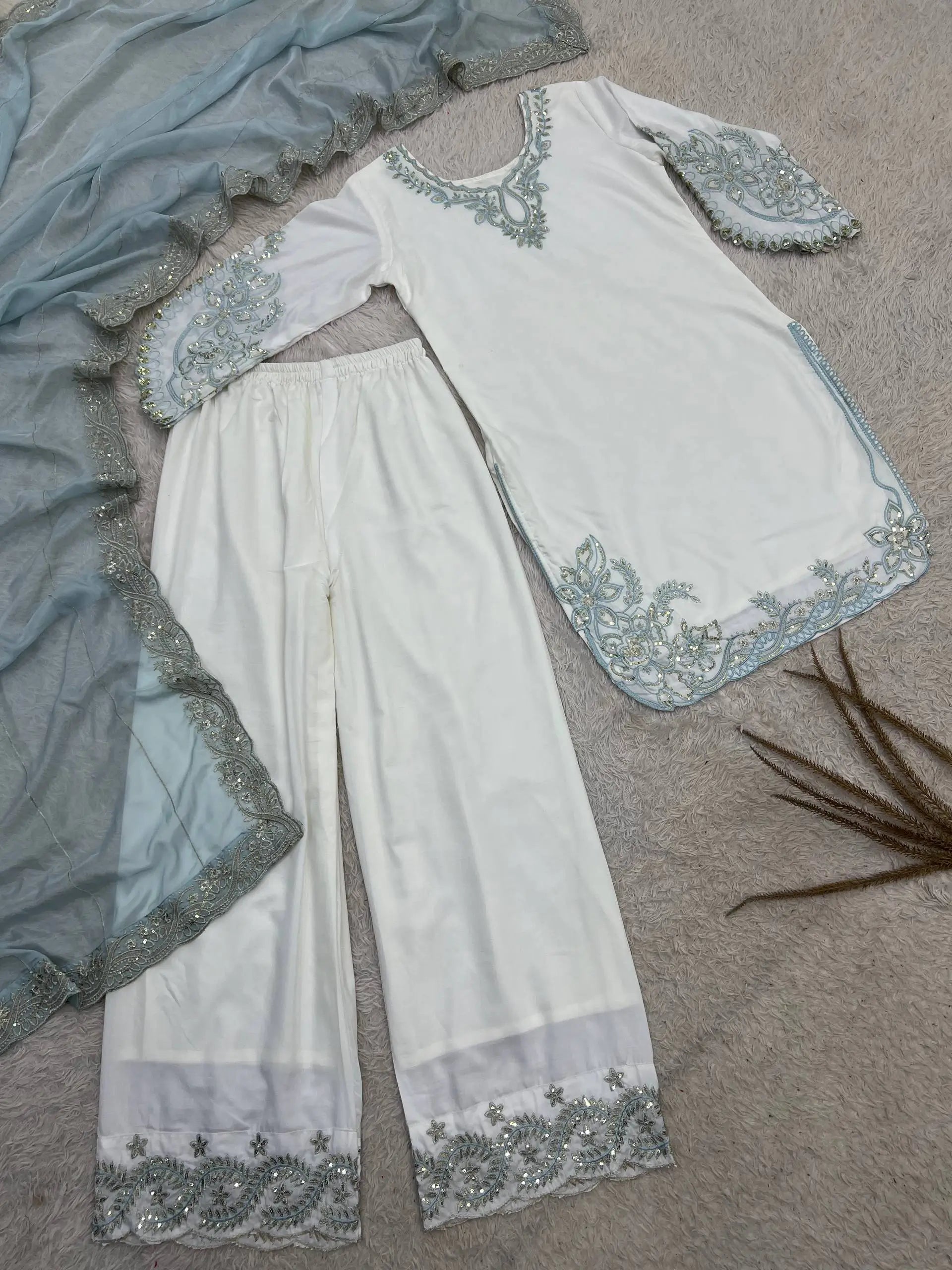 White Cutwork Embroidered Kurti