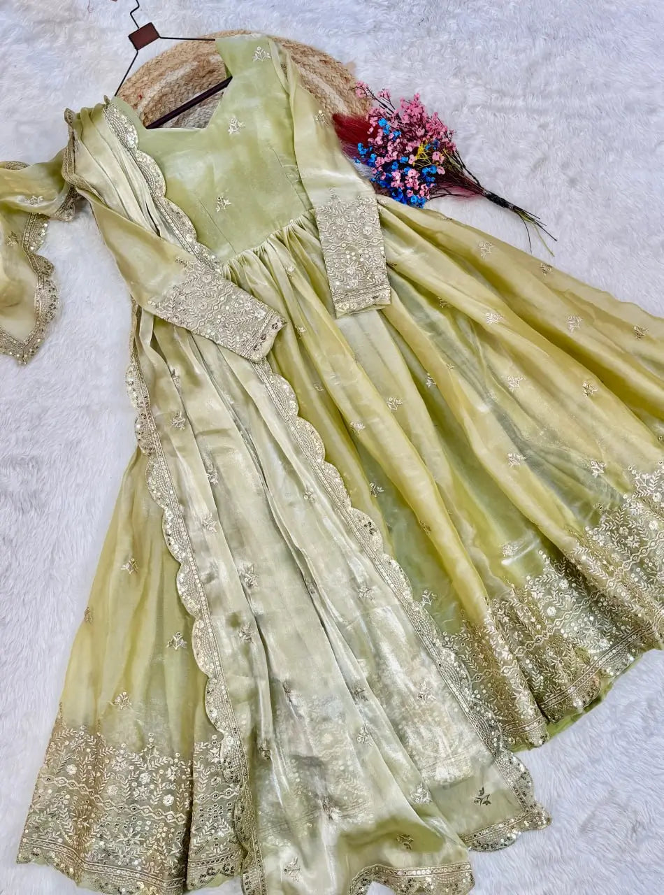 Zari Sequin Scallop Gown