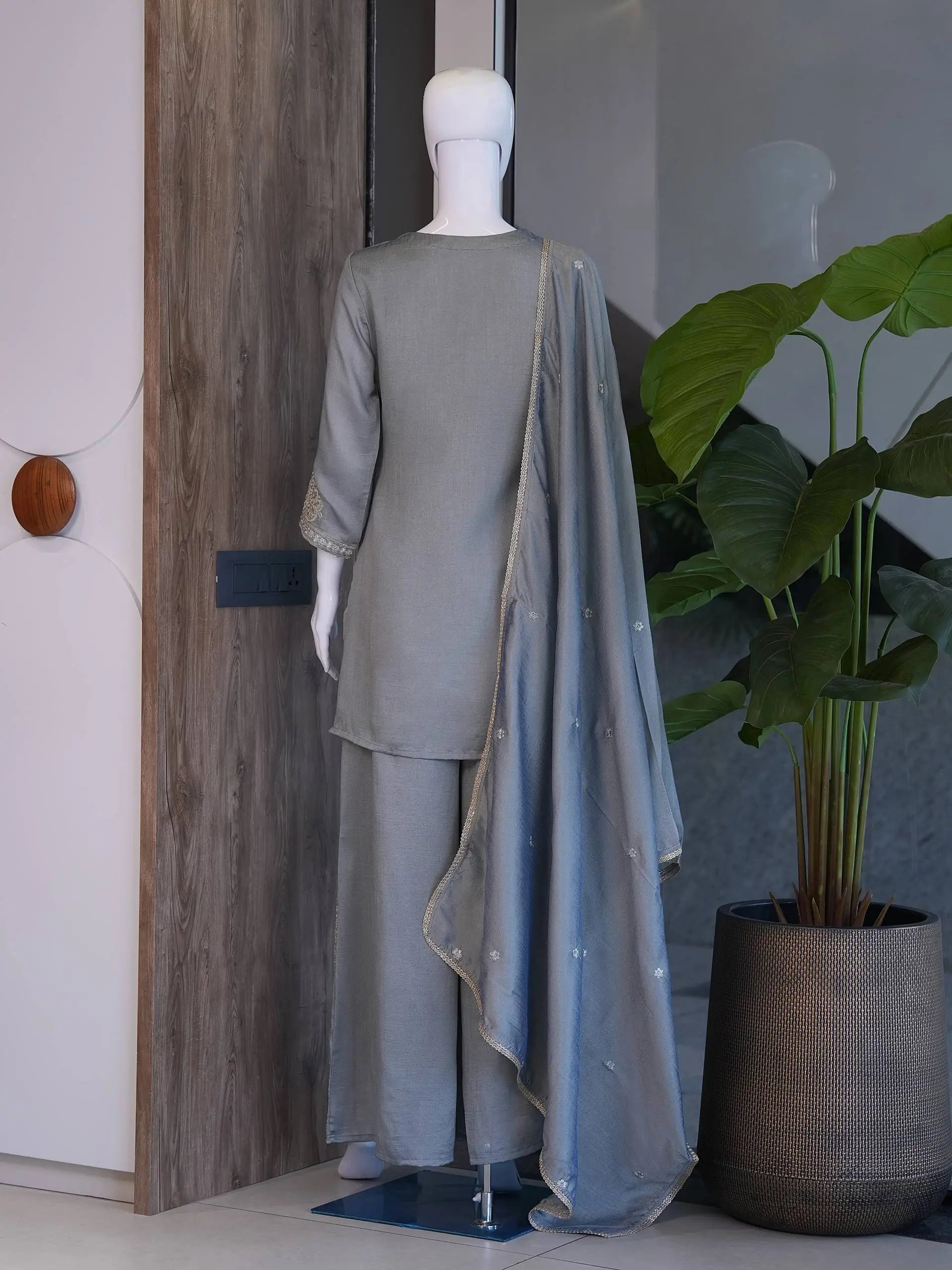 Zazu Silk Kurta Palazzo With Zari Embroidery
