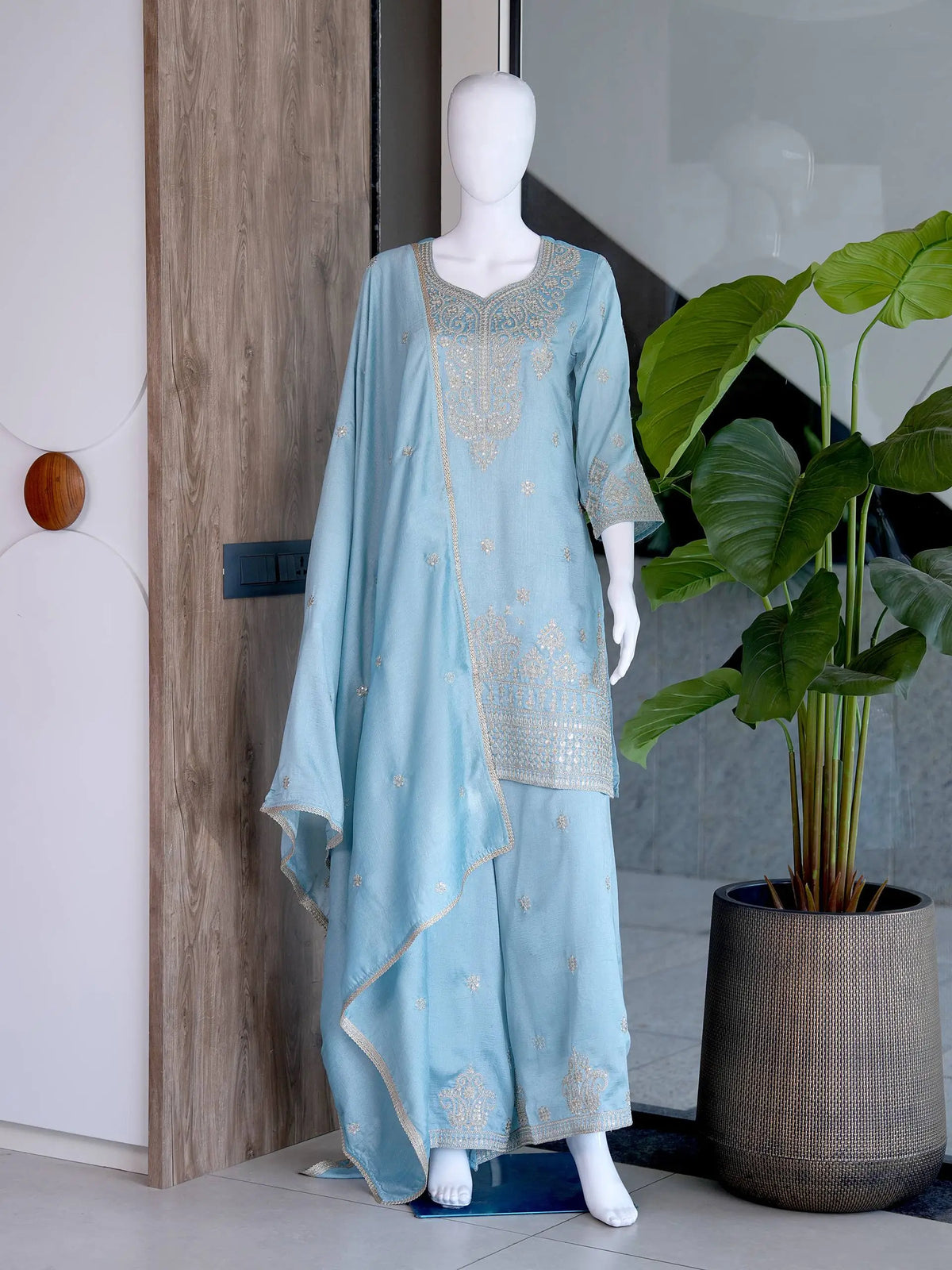 Zazu Silk Kurta Palazzo With Zari Embroidery